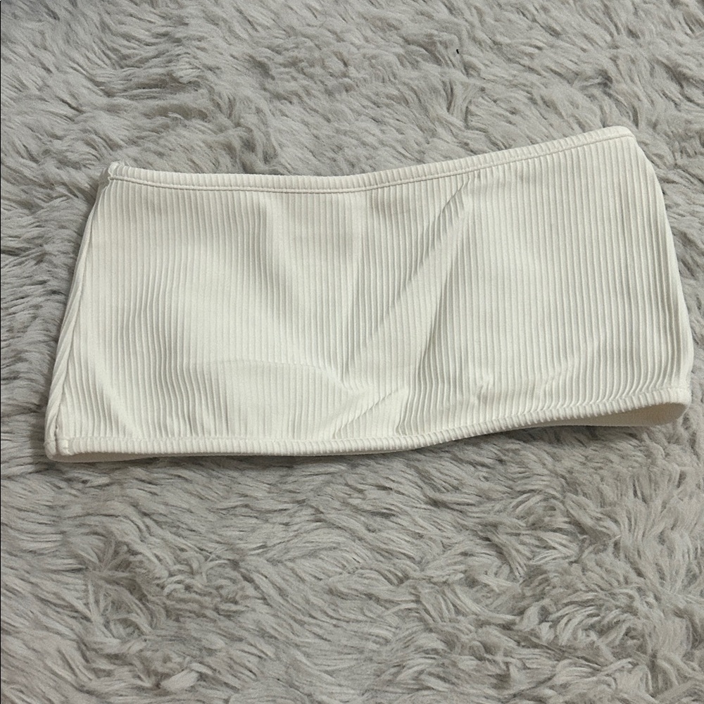 Edikted Cream Ribbed Crop Top